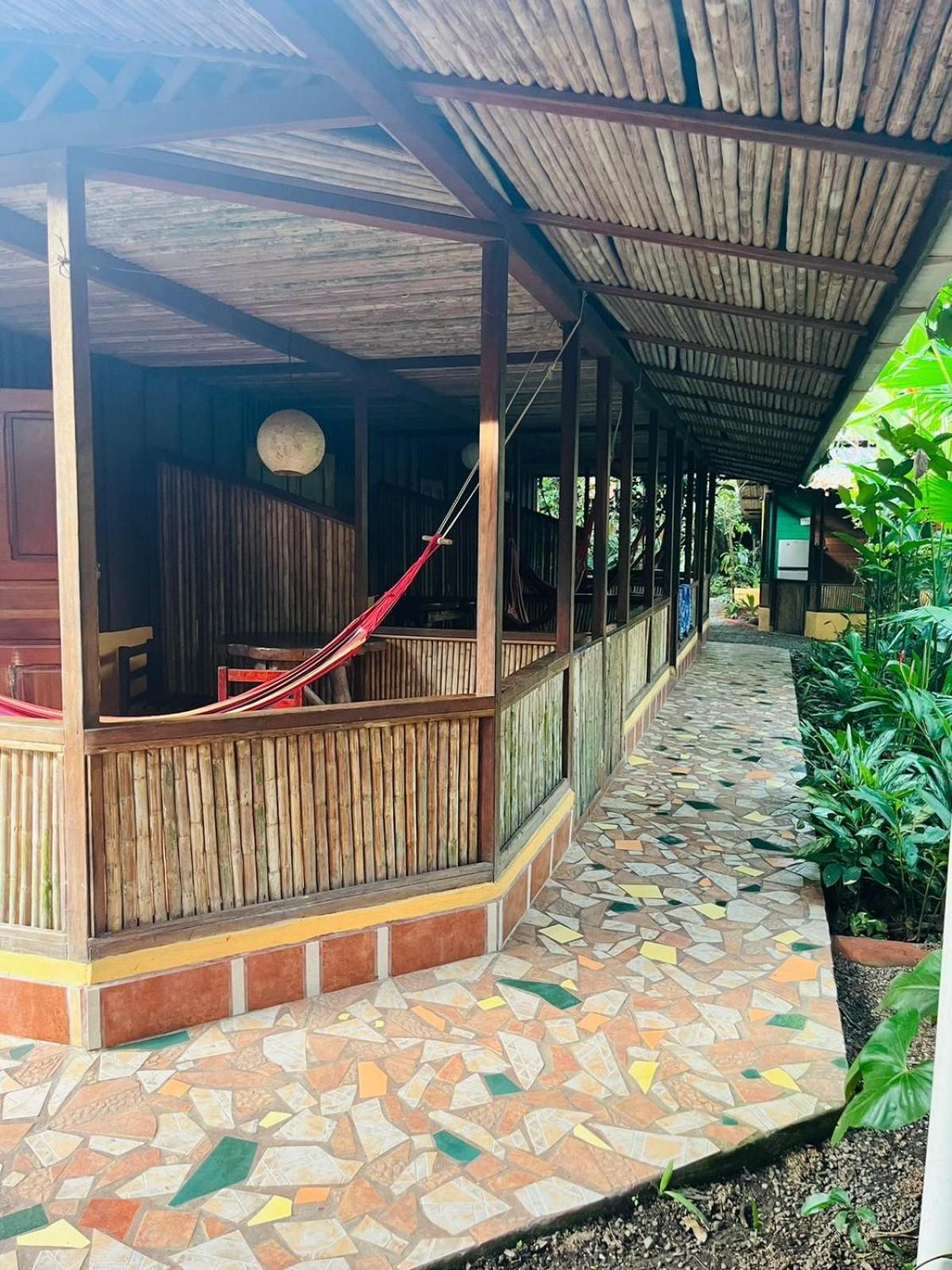 La Casa De Rolando Villa Puerto Viejo de Talamanca Exterior photo